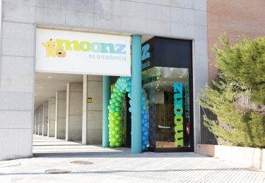 Rozas-Moonz-05-min